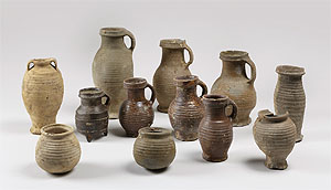 Keramik des 13. Jahrhunderts n. Chr. vom Antoniterquartier in Köln.