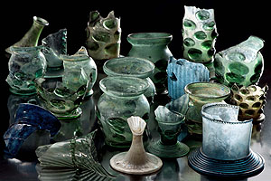 Spätmittelalterliche Gläser aus Isny. © Landesamt für Denkmalpflege im Regierungspräsidium Stuttgart, Yvonne Mühleis