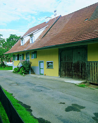 Einhaus, Schulweg 7 in Kressbronn-Gattnau (Bodenseekreis)