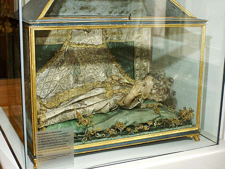 Extra Sch&ouml;n: Christuskind im Glasschrein