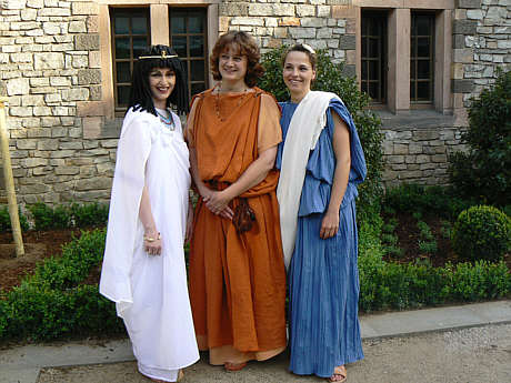 R&ouml;mische Frauengew&auml;nder