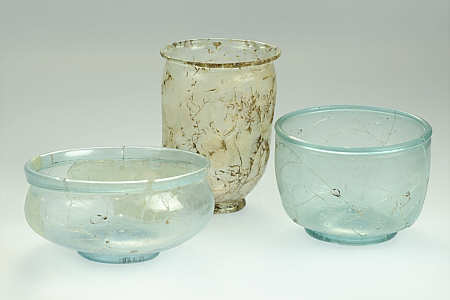 Neupr�sentation der r�mischen Funde im Arch�ologischen Museum Colombischl�ssle: Gl�ser aus Lahr (Ortenaukreis)