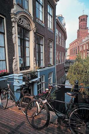 Grachtenbr�cke in Utrecht