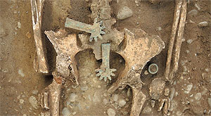 Knopffibeln aus einem Grab in Erstein