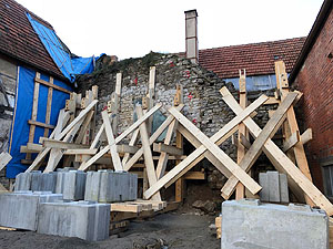 Stadtmauer Oberriexingen nach den Sicherungsarbeiten