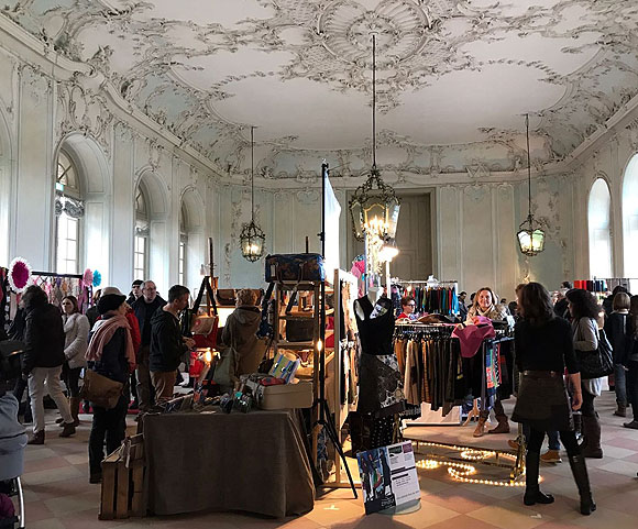 Der Kreativmarkt "Handmade Love" im Zirkelsaal bietet selbstgefertigte Produkte kreativer Designer 