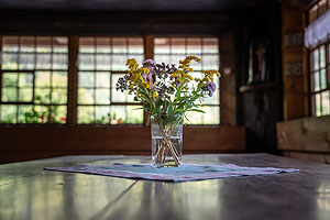 Frische Schlachtplatte in der Falkenhofstube. Foto: Schwarzwälder Freilichtmuseum Vogtsbauernhof, Hans-Jörg Haas