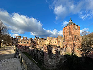 Schloss Heidelberg, Ansicht der Westseite von der Stückgartenterrasse. Foto: kulturer.be