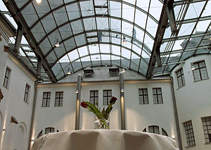 2004 wurde der glasüberdachte Innenhof eröffnet. Foto: Historisches Museum der Pfalz Speyer/Peter Haag Kirchner