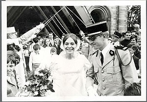 Die Hochzeit des französischen Militärarztes Dr. Jean-Claude Waguet mit Katia Bourgeois, der Tochter des damaligen Kommandeurs des 32° Régiment du Genie fand 1966 im Dom zu Speyer. Bildnachweis: Bettina Deuter