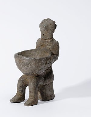 Jungsteinzeitliche Idolfigur. Foto: Museum für Franken