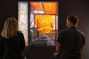 Blick in die Sonderausstellung Christo und Jeanne-Claude - Ein Leben für die Kunst. © Christian Flemming.