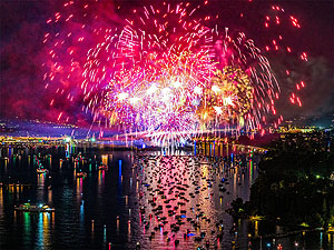 Konstanz, Seenachtsfest mit Feuerwerk. 