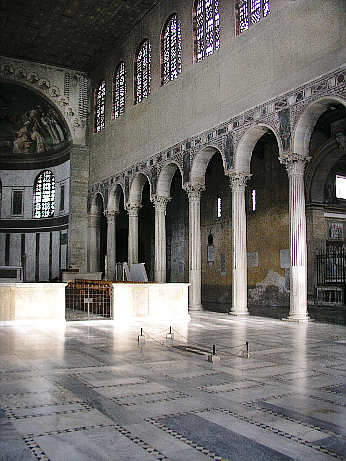 Rom, Santa Sabina, Innenraum
